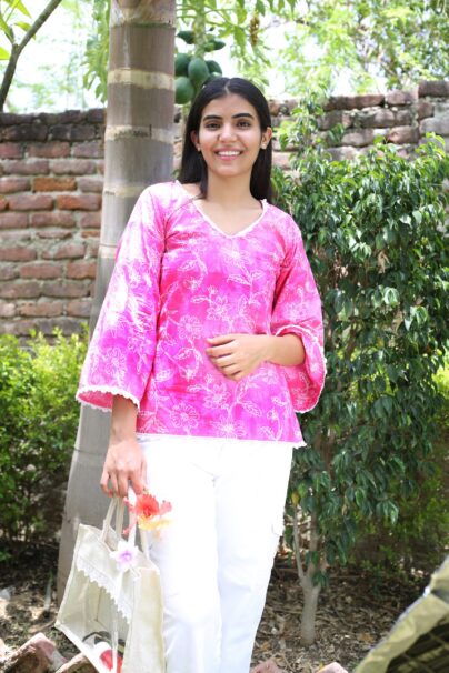 V-Neck Straight Short Kurti